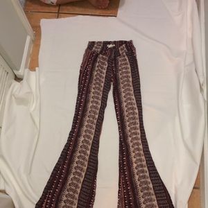 Billabong flowy pants bell bottom pants